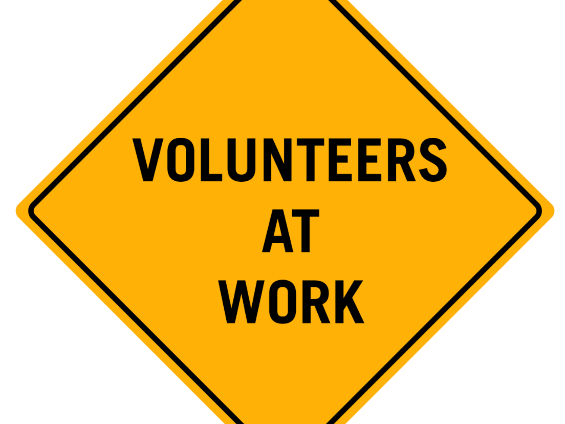 Volunteer-Sign Volunteers at Work Image